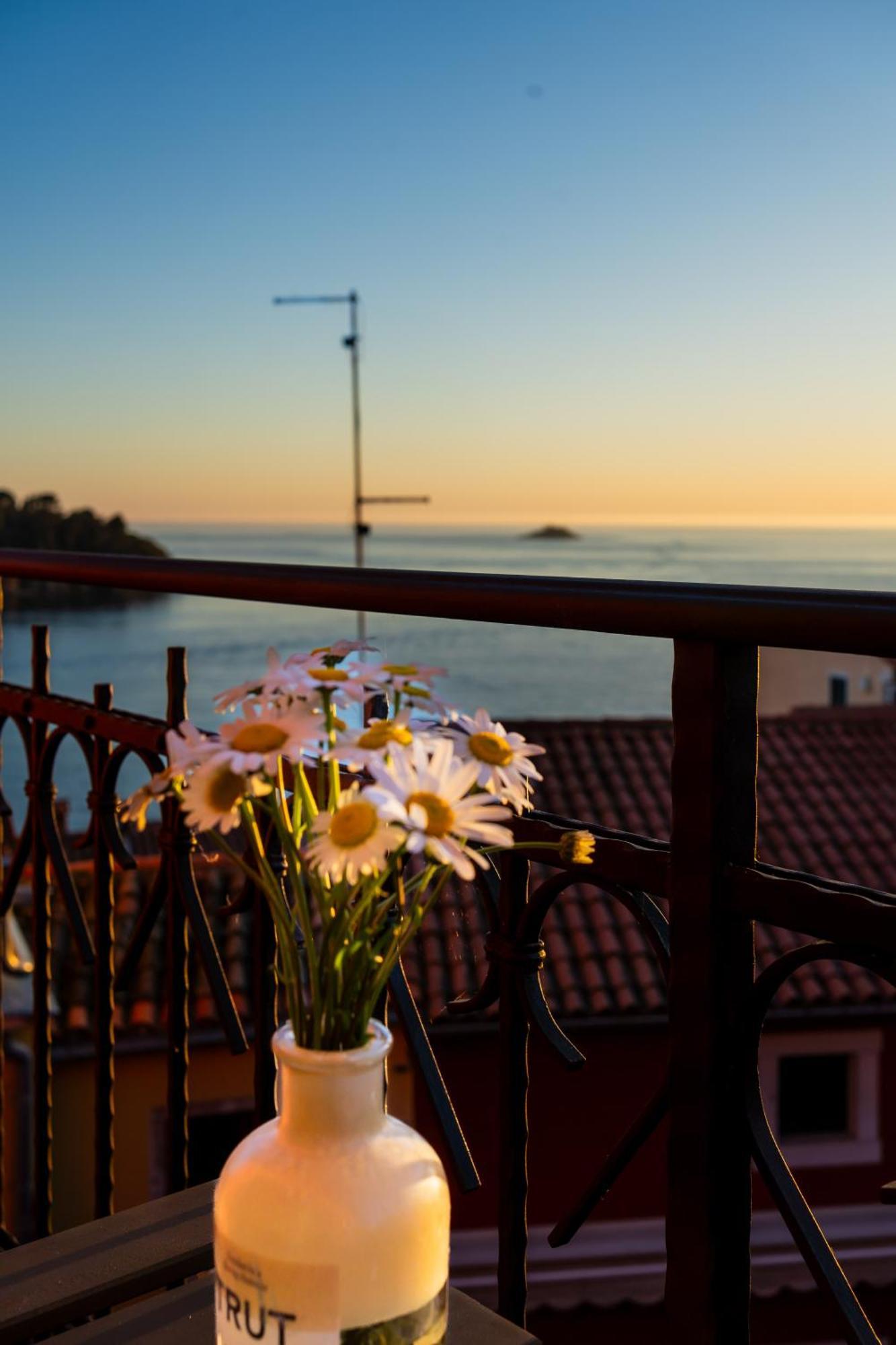 Old Town Seabreeze Residence Rovinj Dış mekan fotoğraf